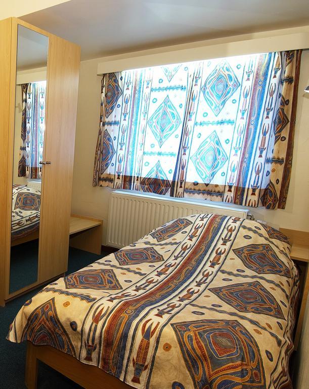 Hotel Apollo ズテンダール 部屋 写真